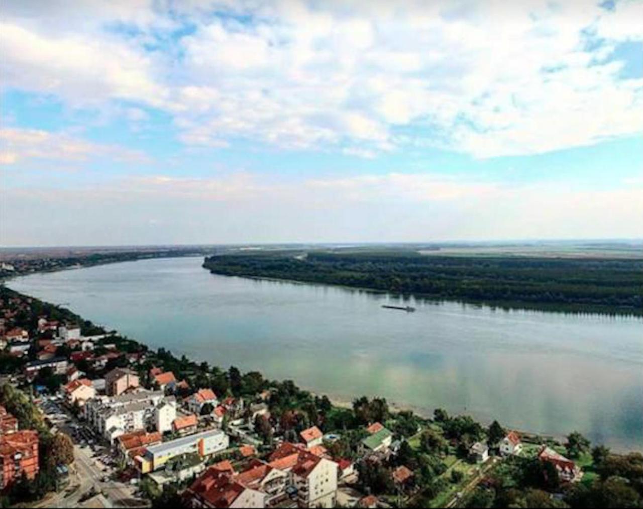 Prenociste Dunav Apartment Novi Banovci Luaran gambar